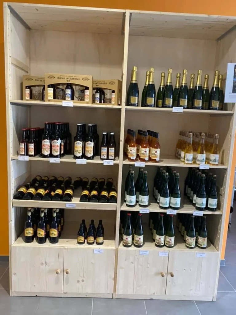 étalage de boissons locales